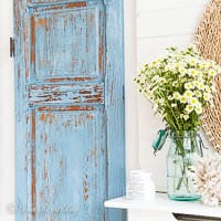 Door makeover with Frech enemal milk paint